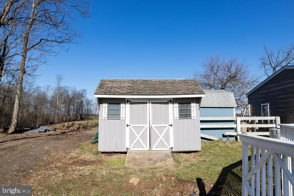 10510 Fountain School Road Union Bridge, MD 21791 - Photo 41 of 47 Lawn mower shed