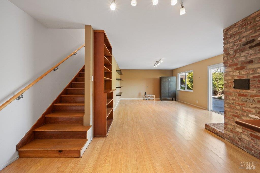 4 Longfellow Road Mill Valley, CA 94941 - Photo 23 of 49 Gallery Image 23