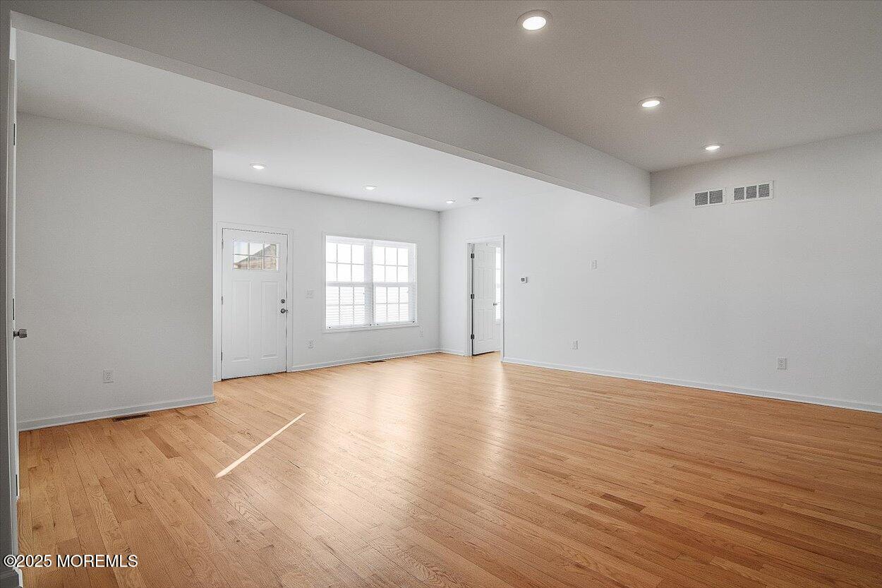 23 Carlton Street South Edison, NJ 08837 - Photo 19 of 34 19-19