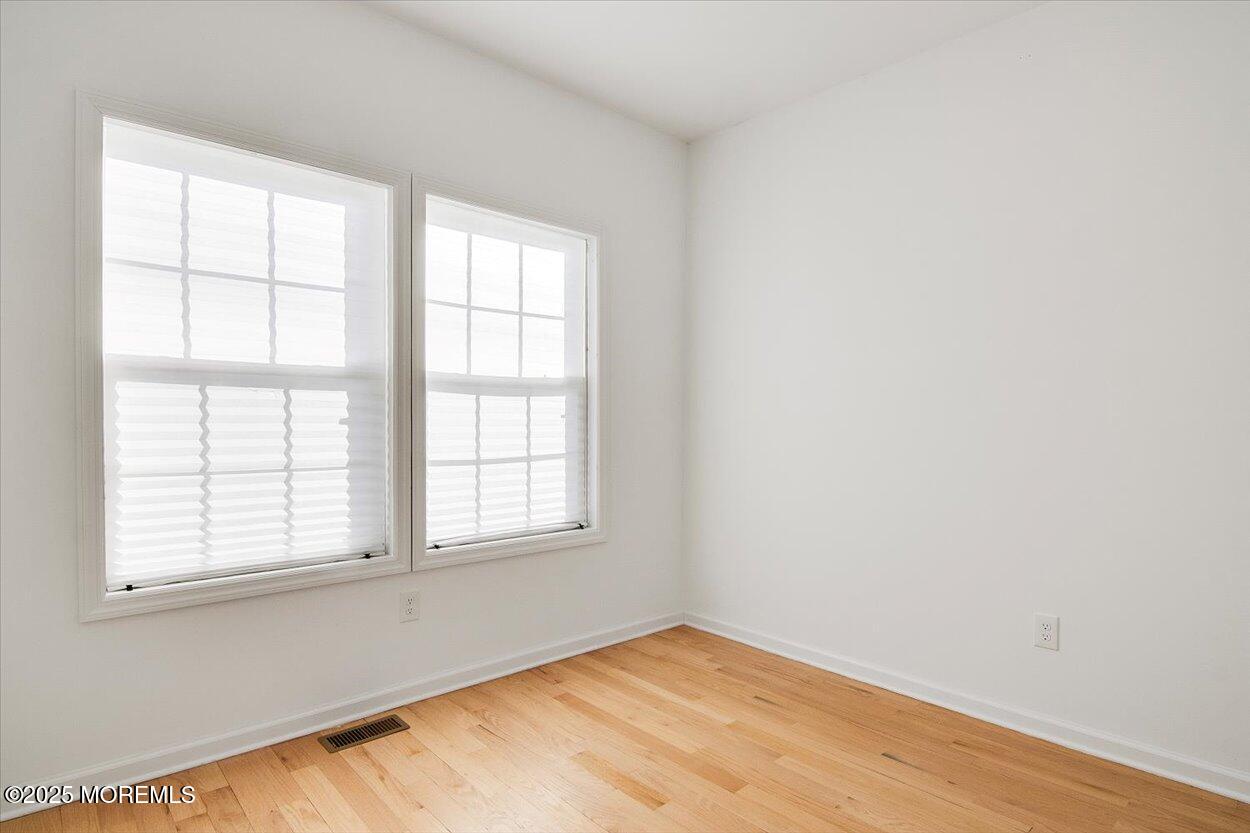 23 Carlton Street South Edison, NJ 08837 - Photo 27 of 34 27-27