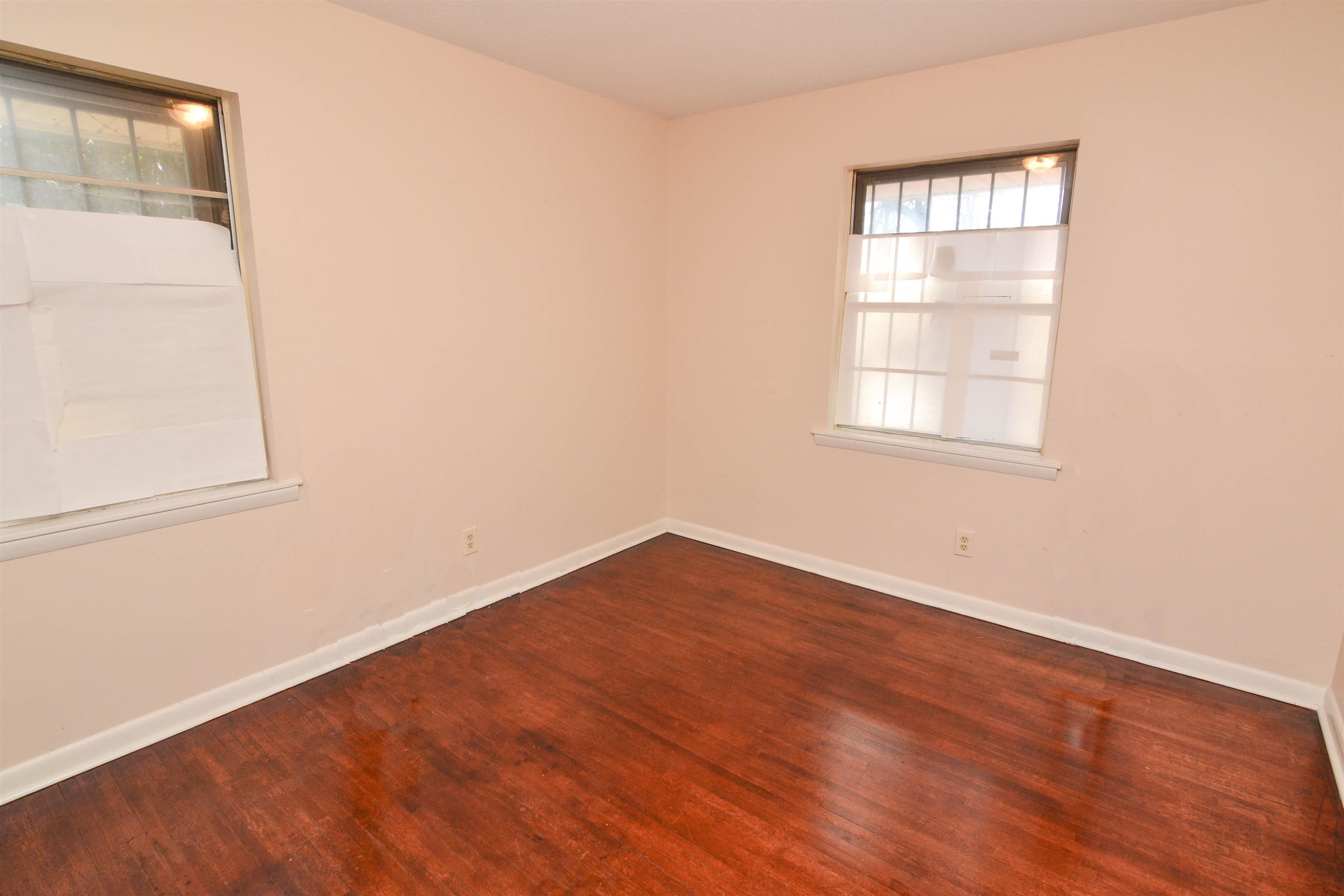 732 Westview Road Memphis, TN 38109 - Photo 12 of 18 Gallery Image 12