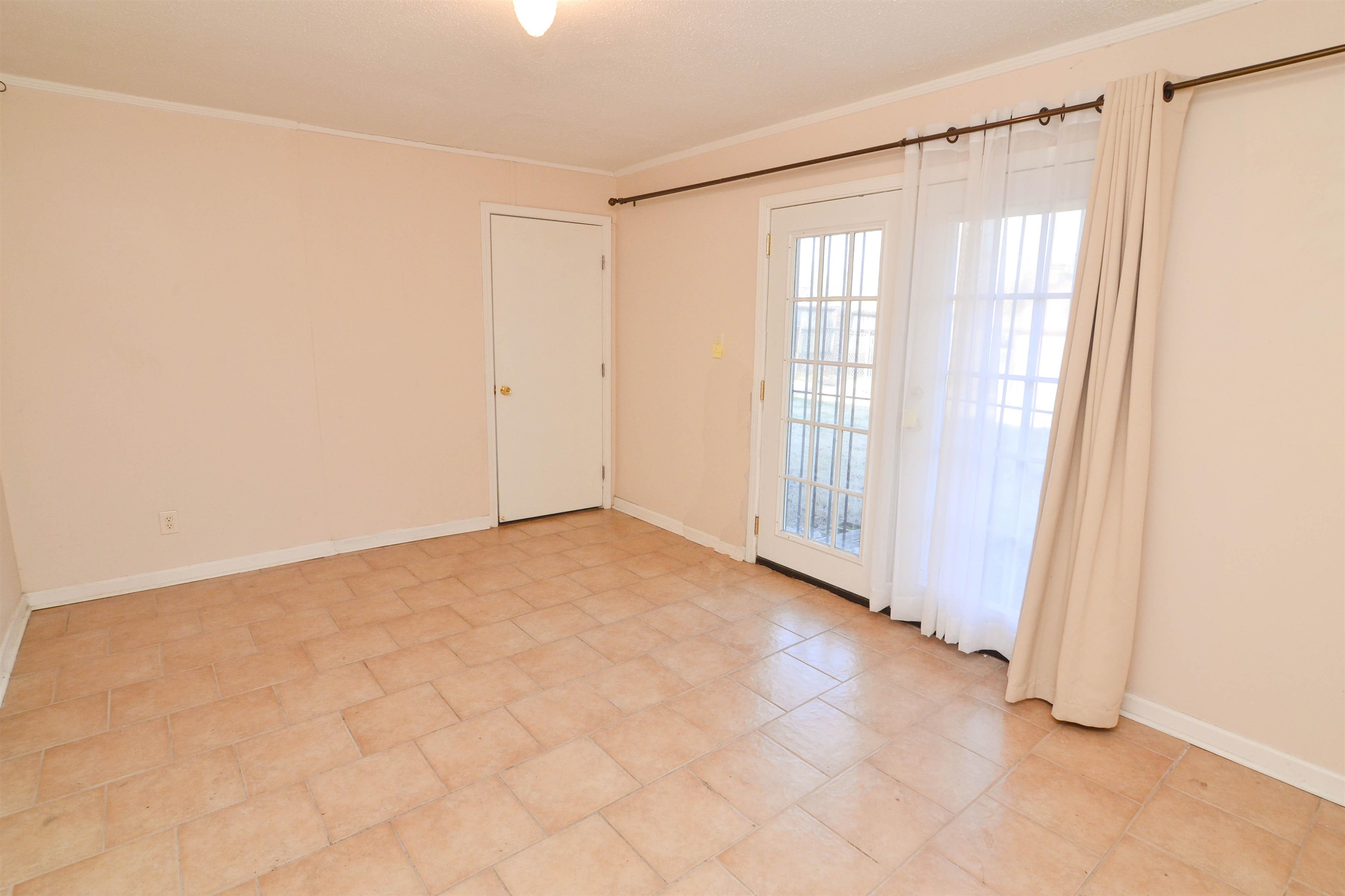 732 Westview Road Memphis, TN 38109 - Photo 14 of 18 Gallery Image 14