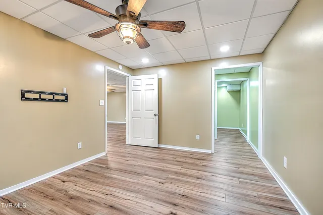 $899,000 | 476 Sportsman Dock Road, Piney Flats, TN 37686