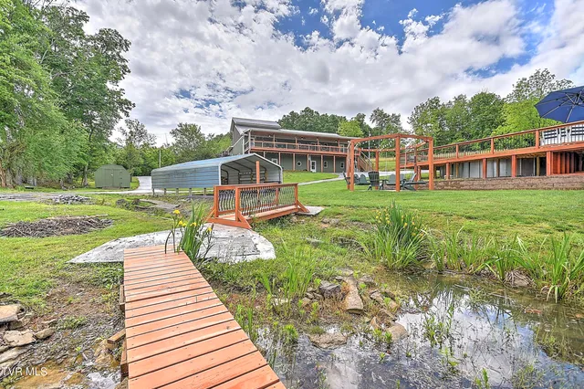 $899,000 | 476 Sportsman Dock Road, Piney Flats, TN 37686