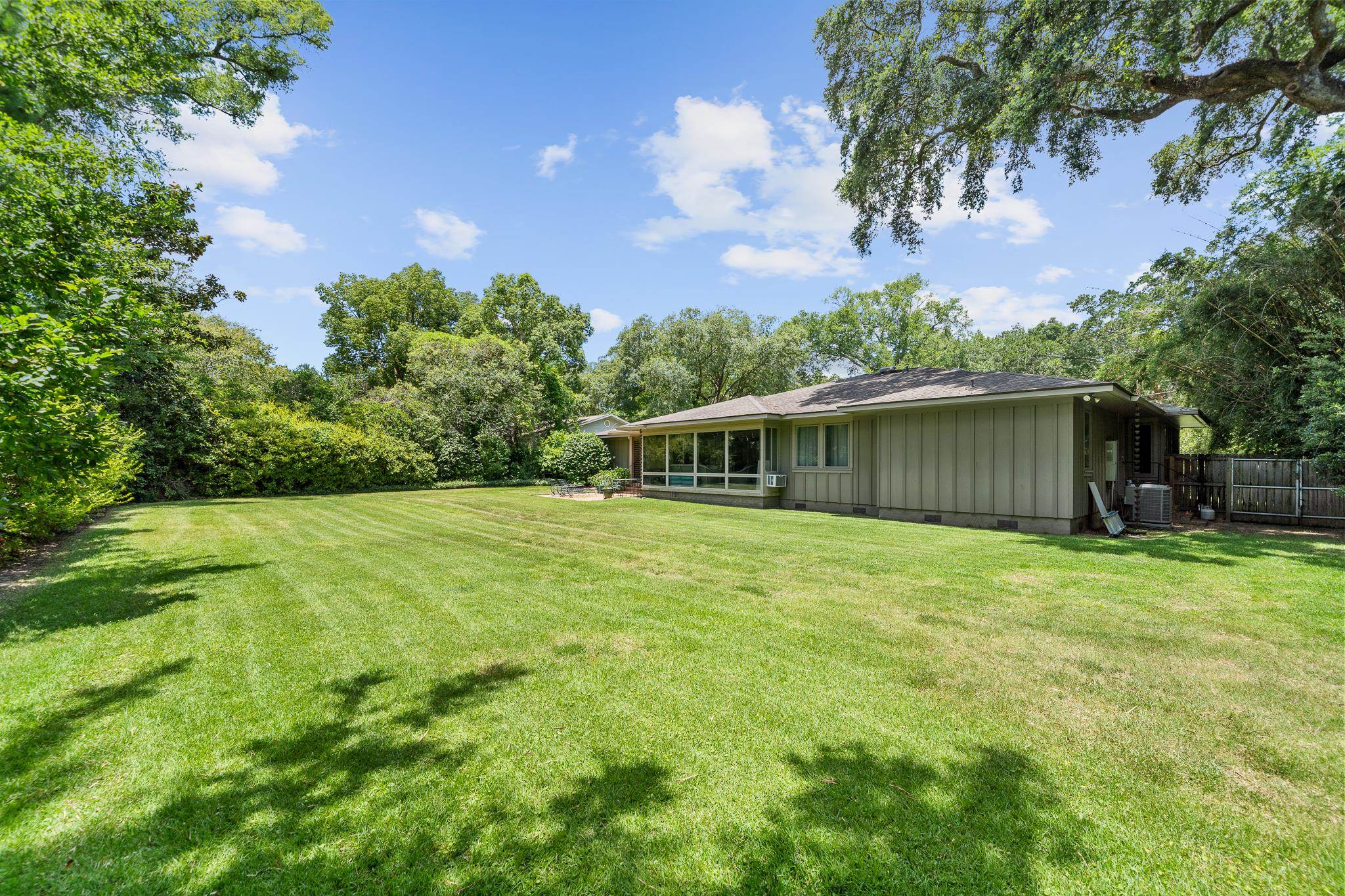420 White Avenue Fairhope, AL 36532 - Photo 32 of 37 Yard