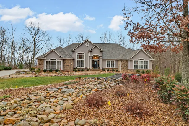 $695,000 | 33 Hemlock Court, Crossville, TN 38558