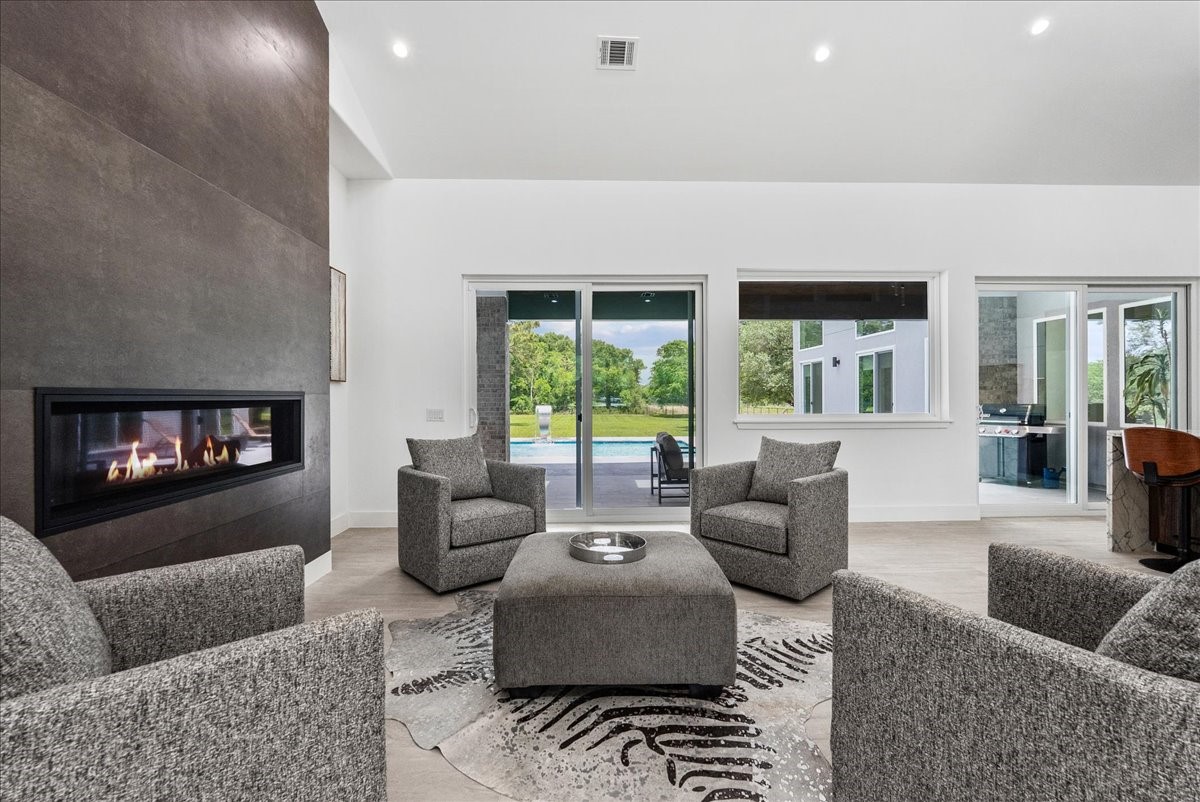 7627 Scott Avenue Manvel, TX 77578 - Photo 14 of 50 Beautiful views of the 1.77 acre luxury residence.