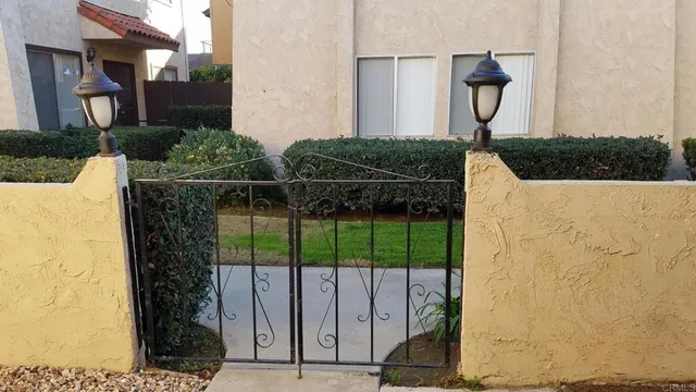 $449,000 | 294 Chambers Street, Unit 12, El Cajon, CA 92020