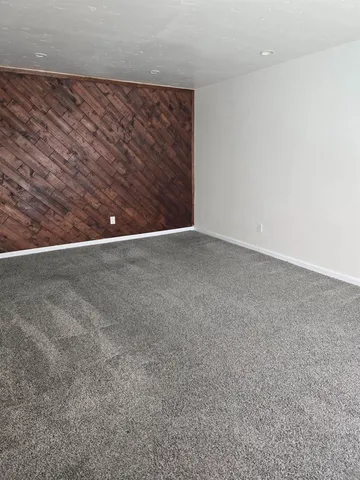 $449,000 | 294 Chambers Street, Unit 12, El Cajon, CA 92020