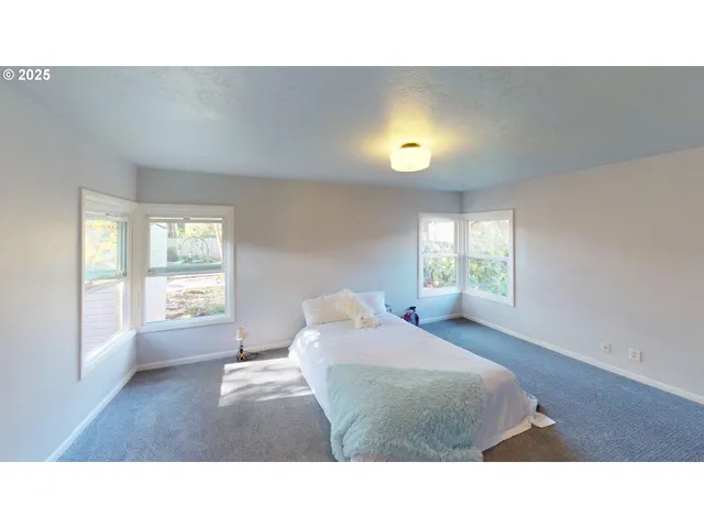 $419,900 | 1623 Northeast 104th Avenue, Portland, OR 97220