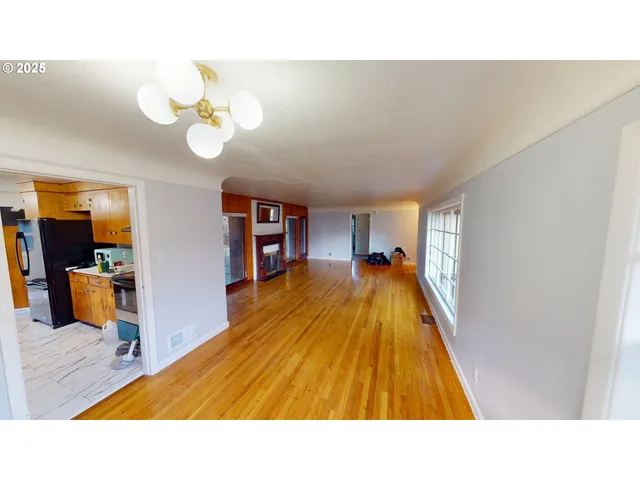 $419,900 | 1623 Northeast 104th Avenue, Portland, OR 97220
