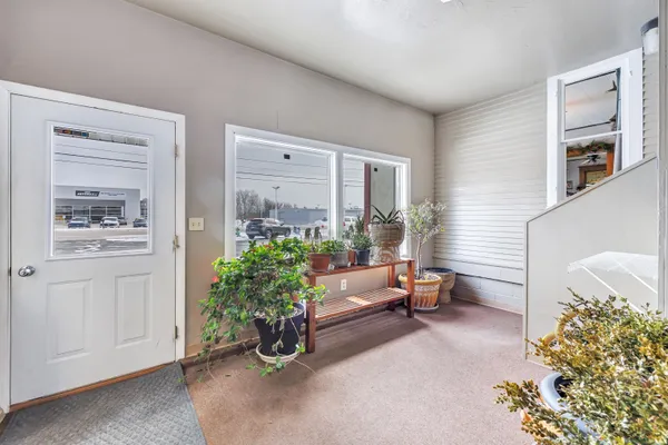 $1,000,000 | 513 North Duluth Avenue, Sturgeon Bay, WI 54235