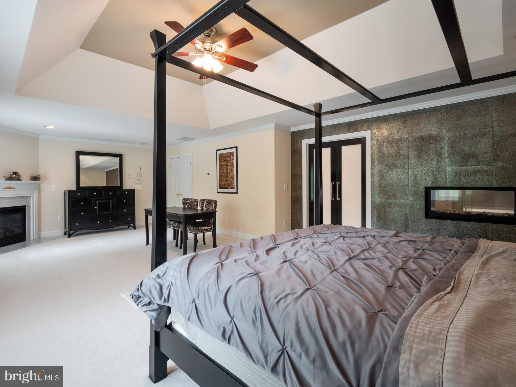 848 Seneca Road Great Falls, VA 22066 - Photo 15 of 52 Gallery Image 15
