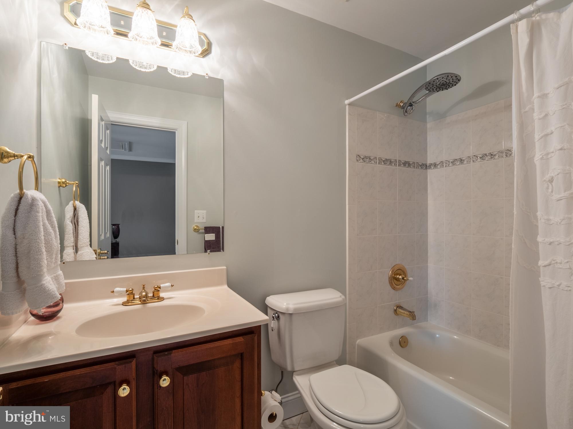 848 Seneca Road Great Falls, VA 22066 - Photo 32 of 52 Gallery Image 32