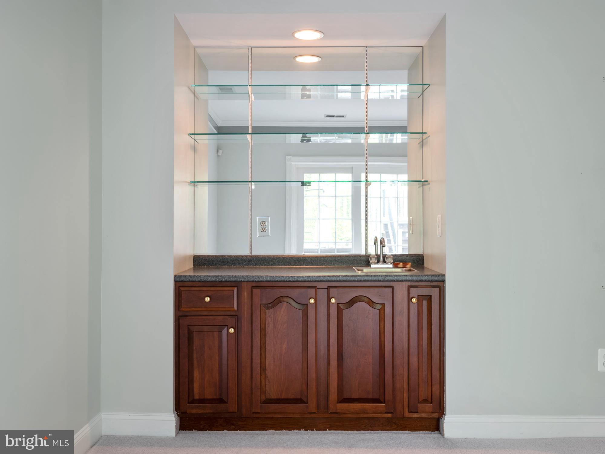 848 Seneca Road Great Falls, VA 22066 - Photo 41 of 52 Gallery Image 41
