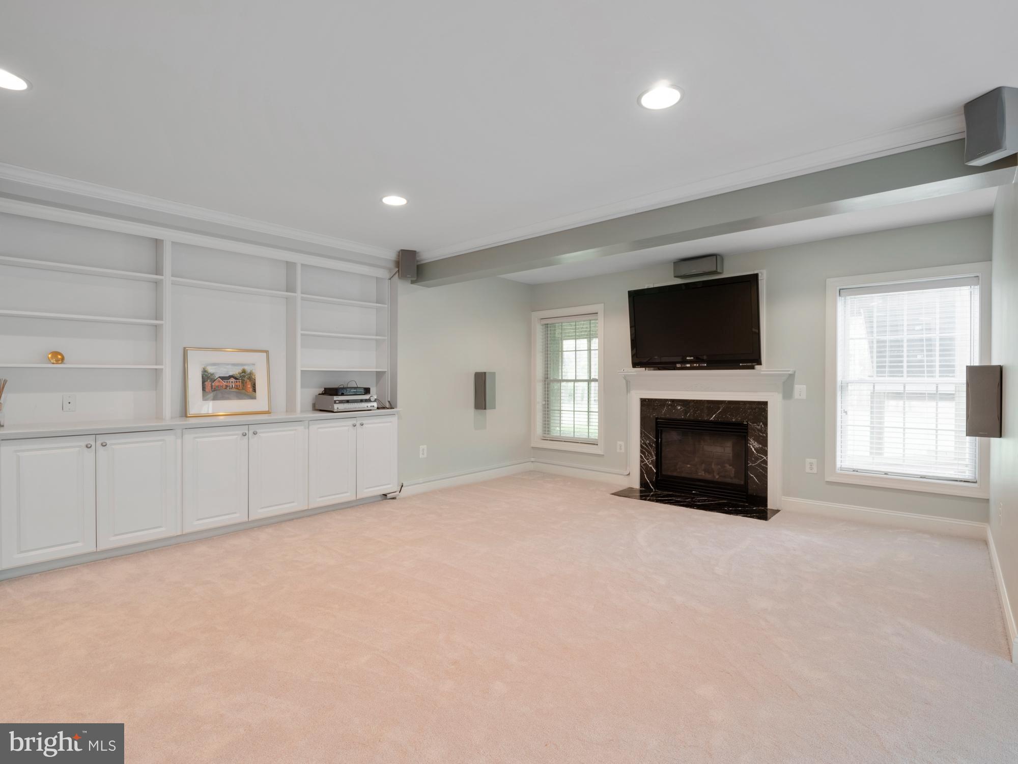 848 Seneca Road Great Falls, VA 22066 - Photo 43 of 52 Gallery Image 43
