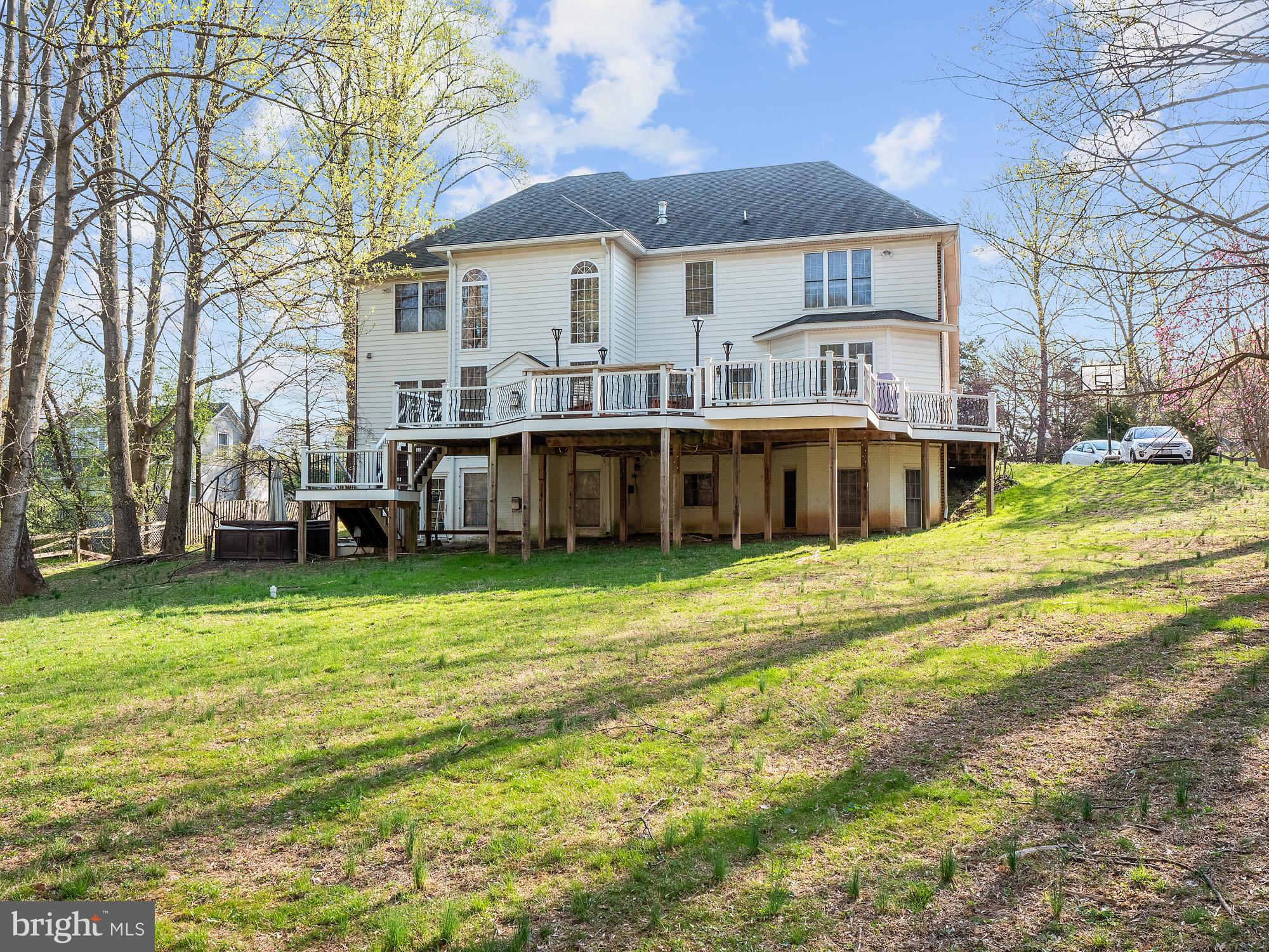 848 Seneca Road Great Falls, VA 22066 - Photo 50 of 52 Gallery Image 50