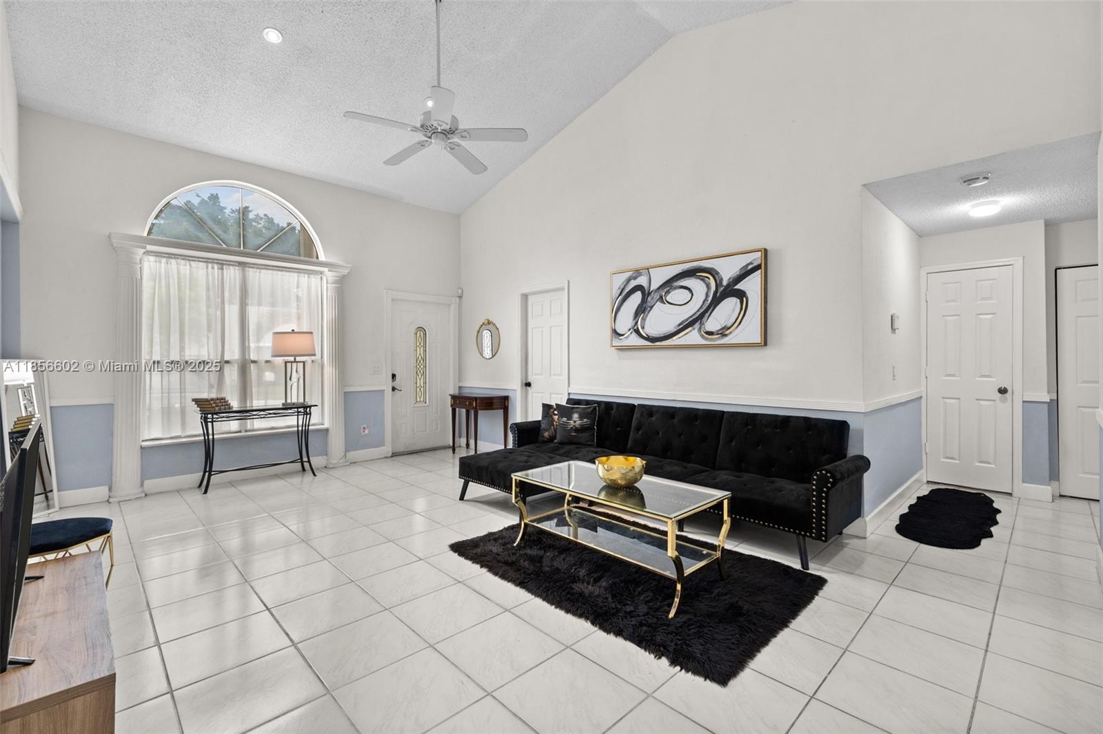 8176 Scenic Turn Boca Raton, FL 33433 - Photo 7 of 60