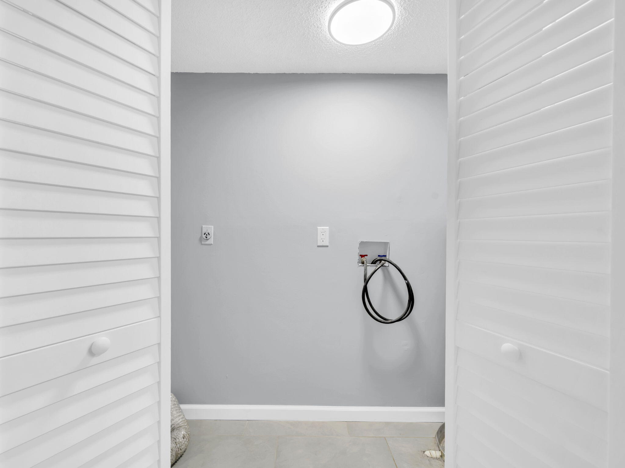 734 Legion Drive, Unit 64 Destin, FL 32541 - Photo 25 of 32 23-web-or-mls-DSC02900