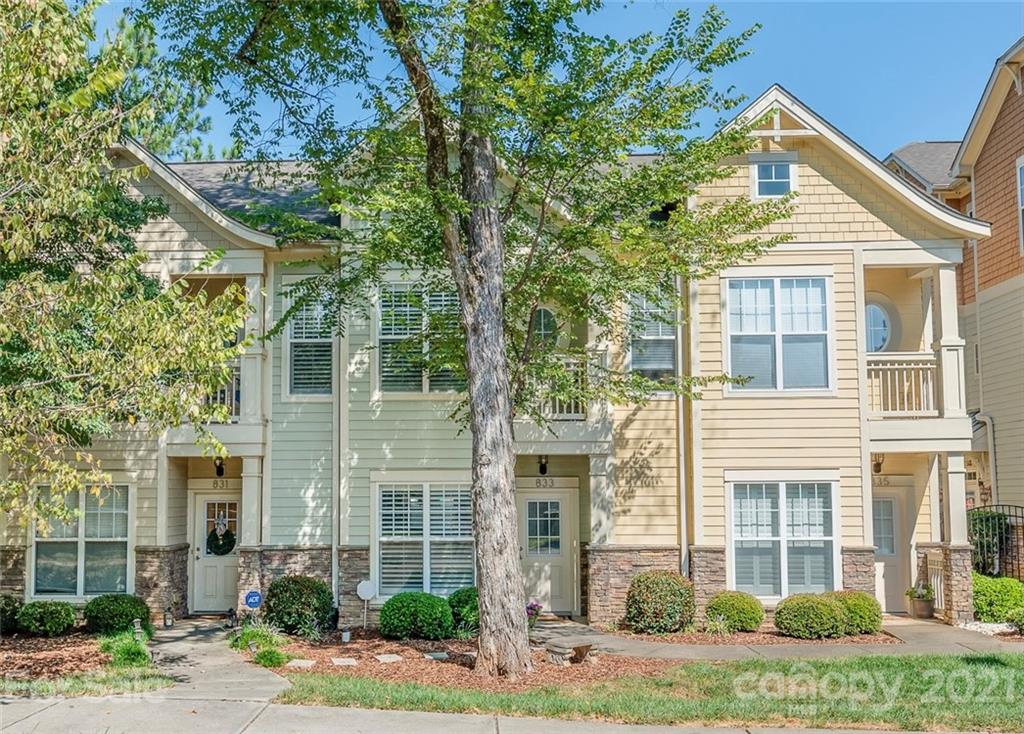 833 Millbrook Road, Unit 833 Charlotte, NC 28211 - Photo 5 of 23 front view of a house
