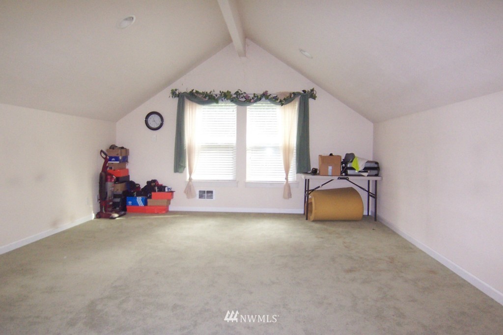 3337 Arvick Road Southeast Port Orchard, WA 98366 - Photo 22 of 23 Gallery Image 22