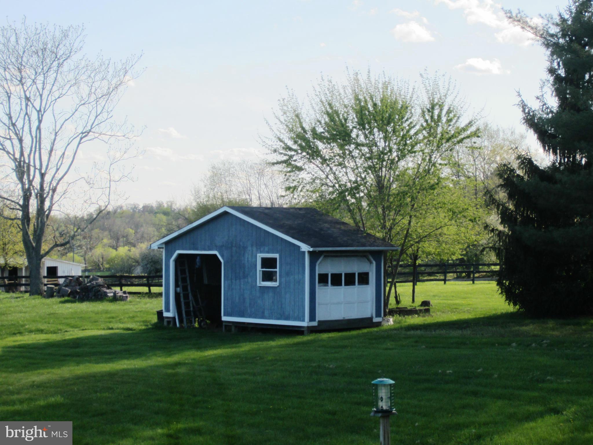 39159 Rodeffer Road Lovettsville, VA 20180 - Photo 27 of 30 Storage Shed
