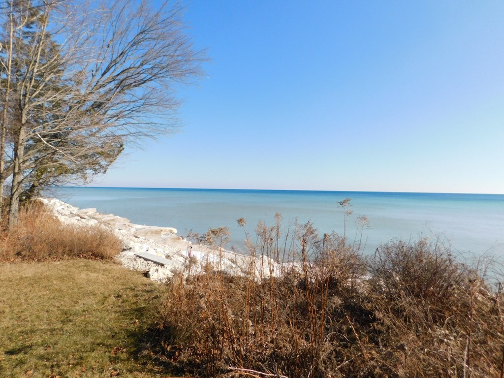 158 Clar Lin Road Algoma, WI 54201 - Photo 24 of 59
