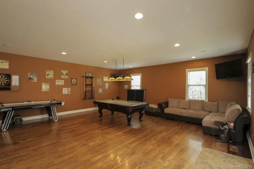 6698 Maple Spring Court Denver, NC 28037 - Photo 13 of 24 Gallery Image 13