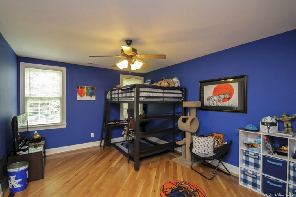 6698 Maple Spring Court Denver, NC 28037 - Photo 16 of 24 Gallery Image 16