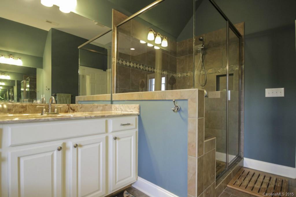 6698 Maple Spring Court Denver, NC 28037 - Photo 20 of 24 Gallery Image 20
