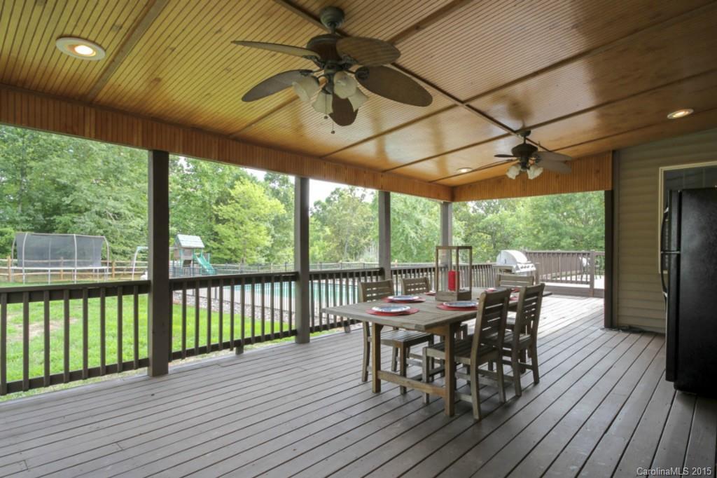 6698 Maple Spring Court Denver, NC 28037 - Photo 21 of 24 Gallery Image 21
