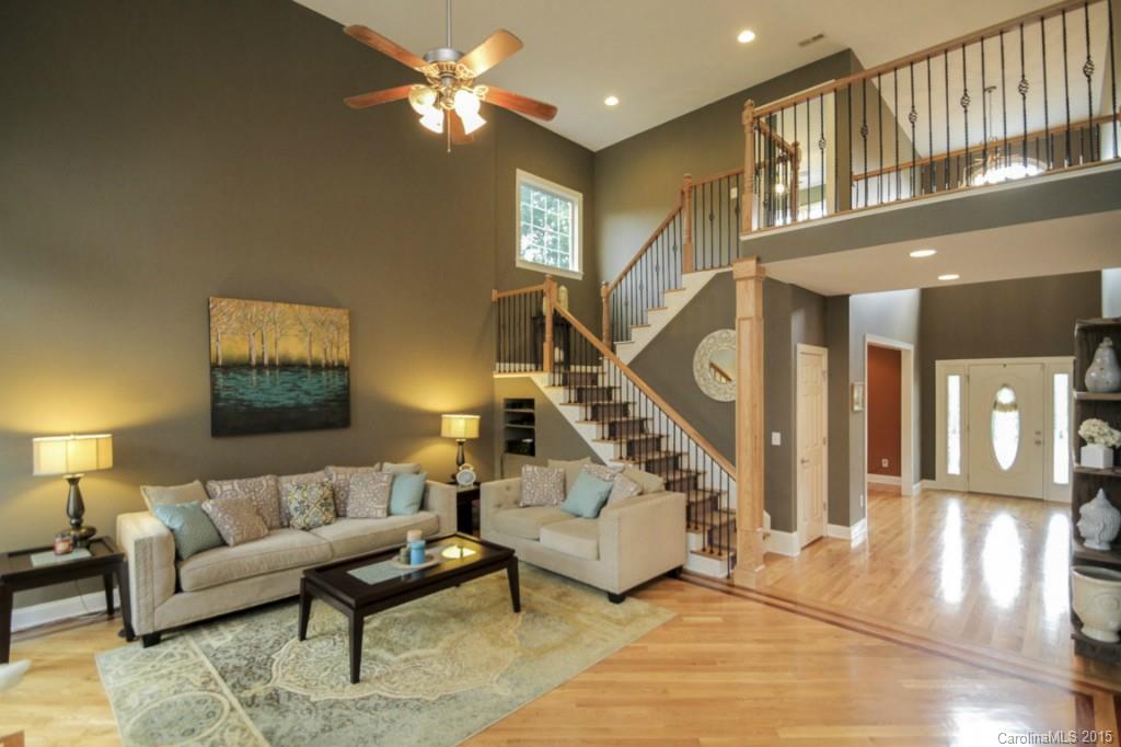 6698 Maple Spring Court Denver, NC 28037 - Photo 5 of 24 Gallery Image 5