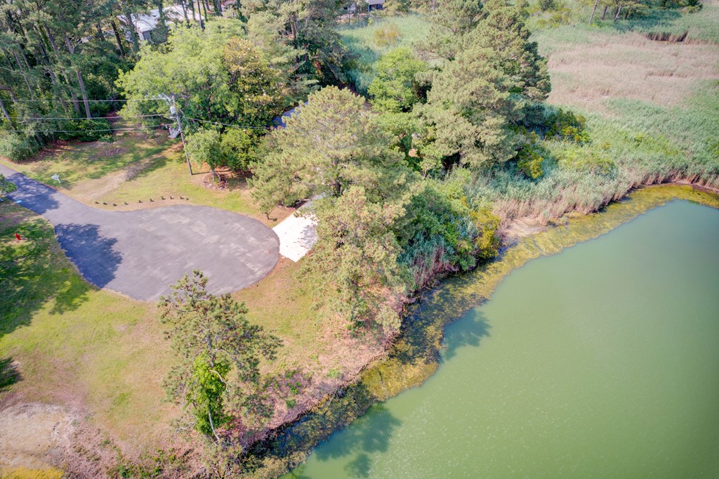 5290 Lakeview Road Chincoteague Island, VA 23336 - Photo 42 of 54