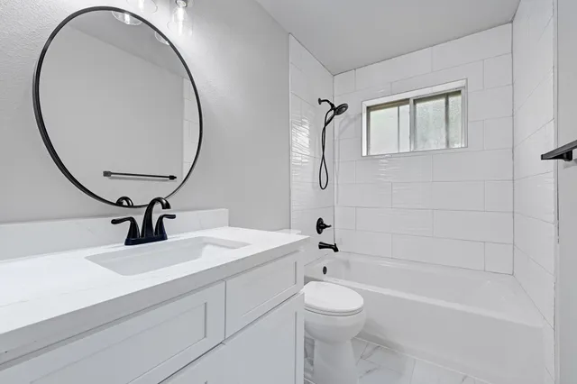 $2,200 | 21211 Slippery Creek Lane, Spring, TX 77388