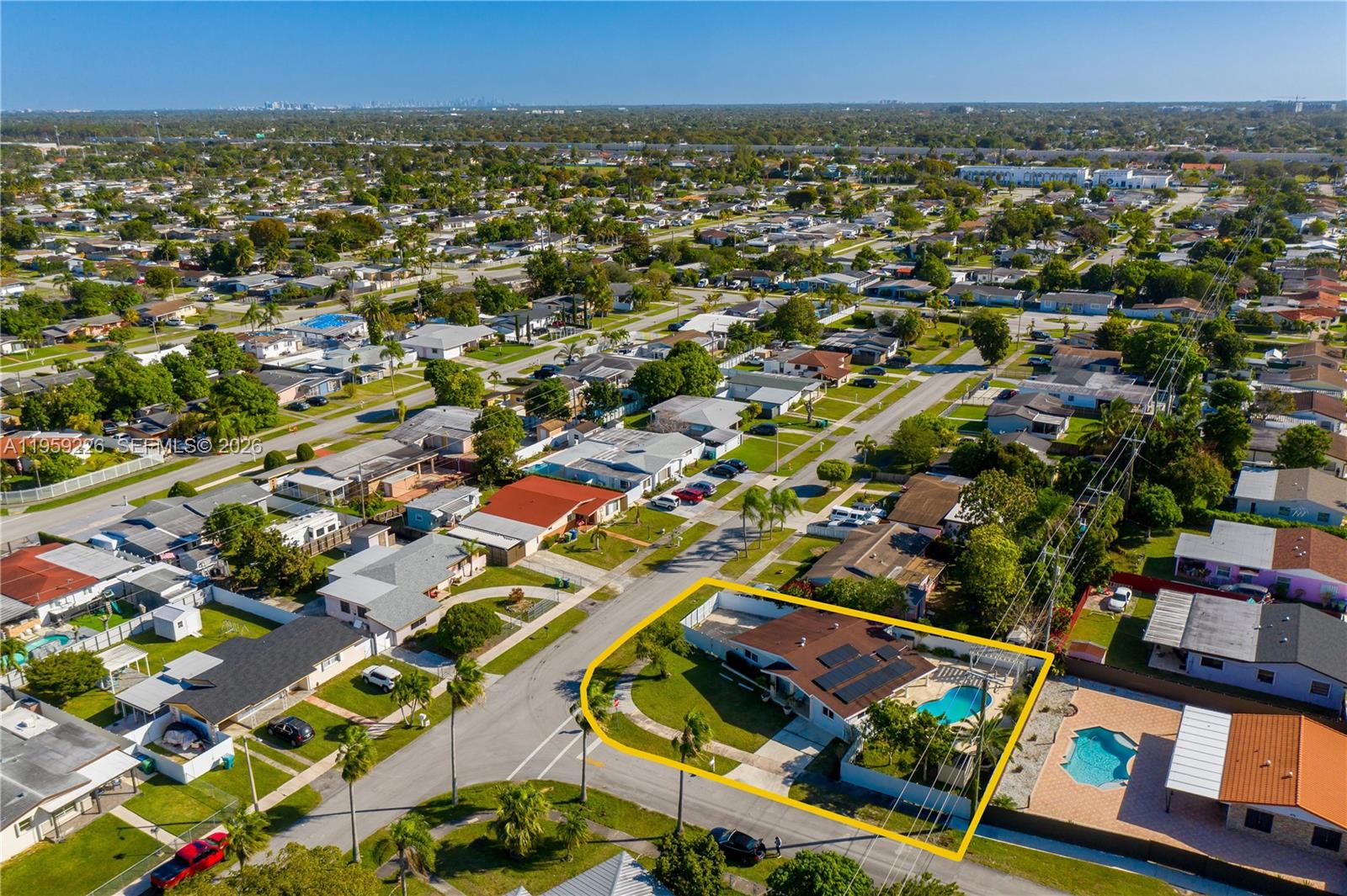 11970 Southwest 177th Terrace Miami, FL 33177 - Photo 41 of 47 an aerial view of multiple house
