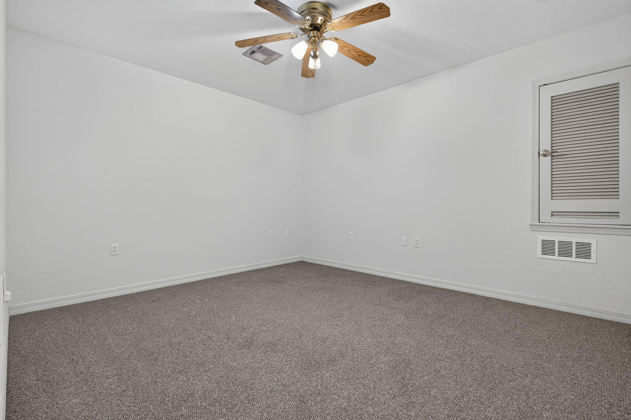 7811 Cozy Cove Road, Unit 211 Branson, MO 65616 - Photo 19 of 63 78 Cozy Cove RD 2-11