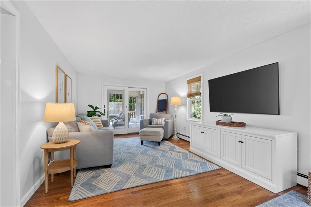 87 Duck Hill Road Duxbury, MA 02332 - Photo 11 of 25