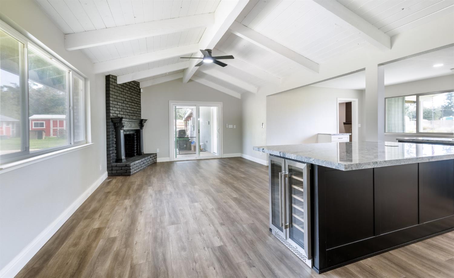 41111 Ave 11 Madera, CA 93636 - Photo 6 of 38