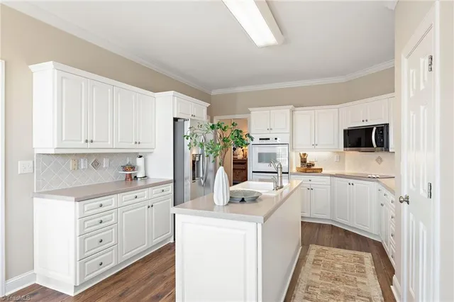 $985,900 | 1462 Overby Road, Walnut Cove, NC 27052