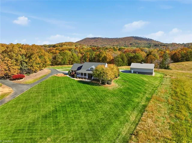 $985,900 | 1462 Overby Road, Walnut Cove, NC 27052