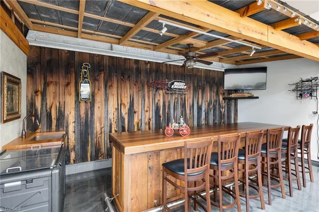 $985,900 | 1462 Overby Road, Walnut Cove, NC 27052