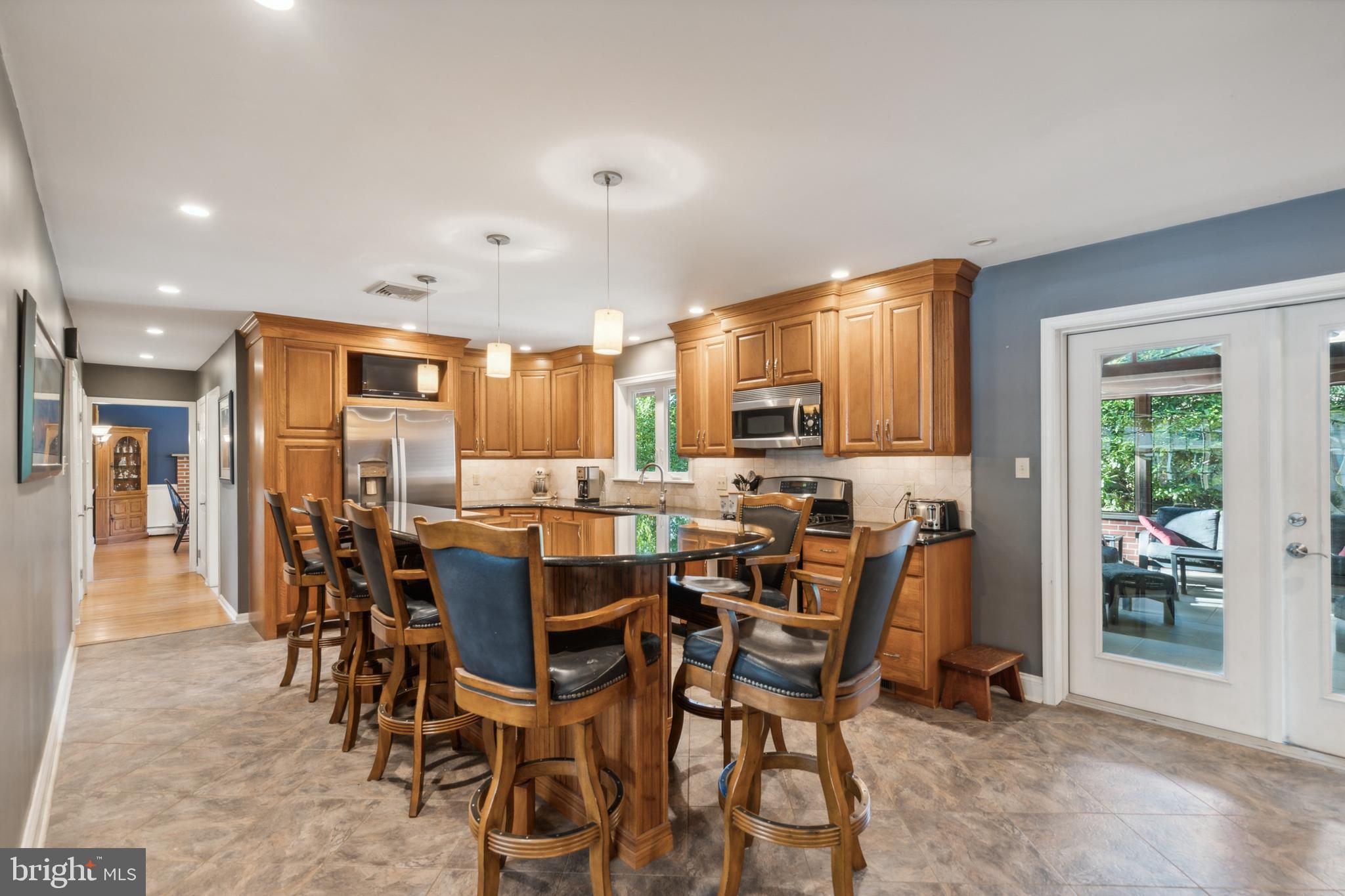 222 Wells Lane Springfield, PA 19064 - Photo 14 of 30