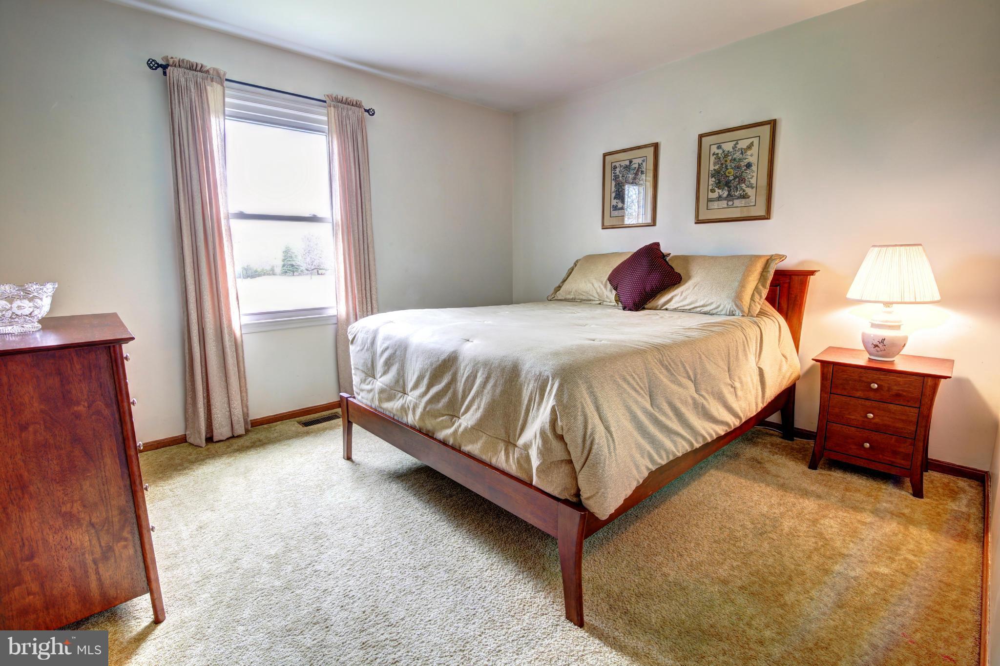 6198 Beverleys Mill Road Broad Run, VA 20137 - Photo 12 of 25 Bedroom