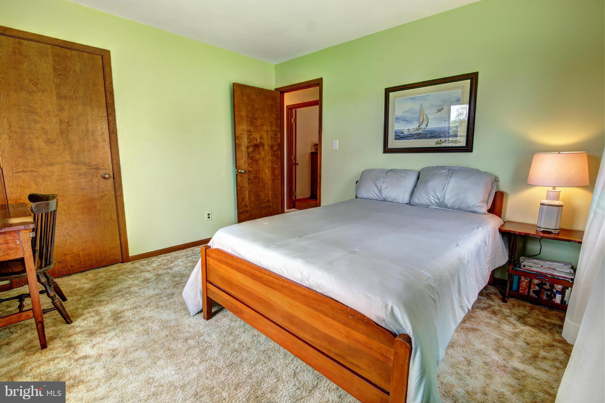 6198 Beverleys Mill Road Broad Run, VA 20137 - Photo 14 of 25 Bedroom
