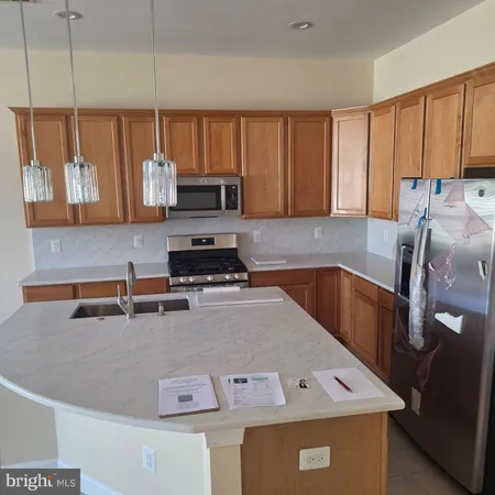 $3,200 | 23612 Bennett Chase Drive, Clarksburg, MD 20871