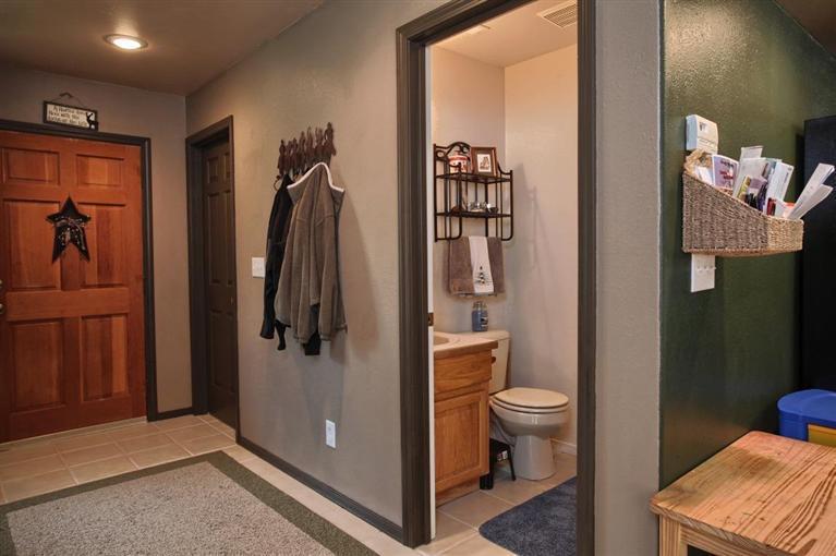 4553 Pleasant Creek Road Rogue River, OR 97537 - Photo 13 of 25 Additional Photo