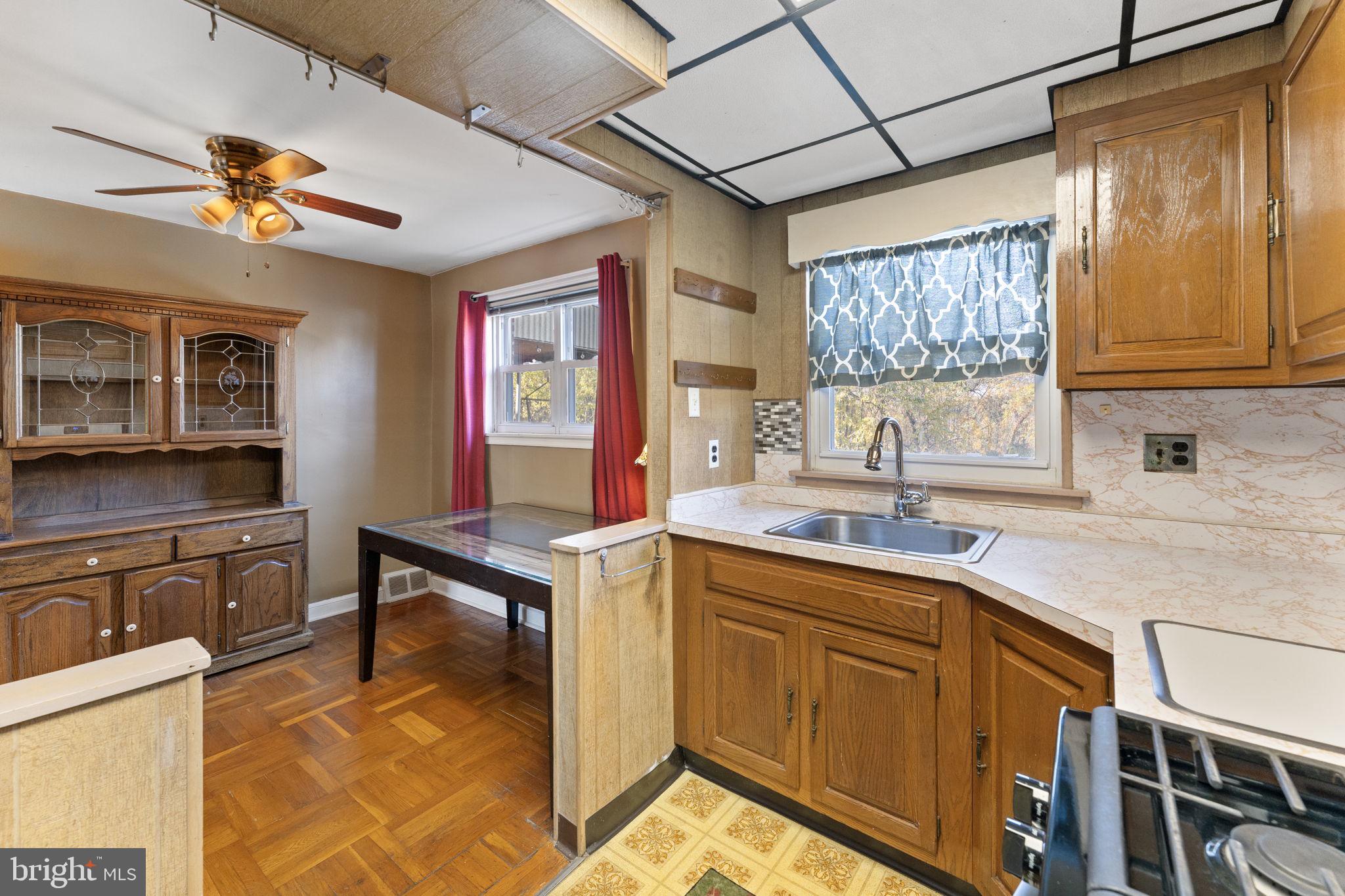 213 Overlook Road Philadelphia, PA 19128 - Photo 11 of 25 Gallery Image 11