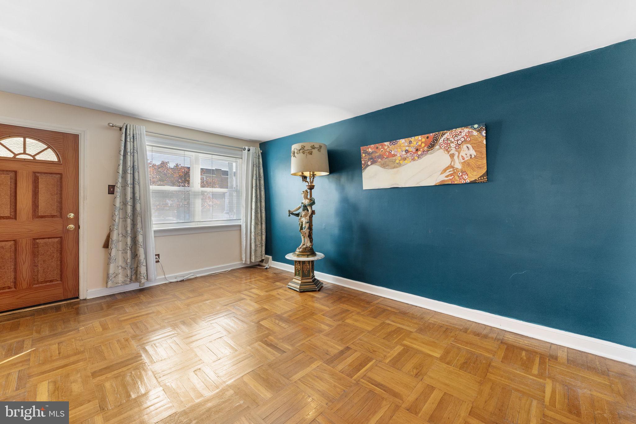 213 Overlook Road Philadelphia, PA 19128 - Photo 6 of 25 Gallery Image 6