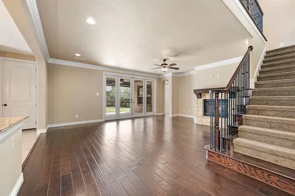 $3,850 | 2109 Camden, McKinney, TX 75070