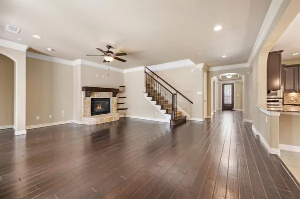 $3,850 | 2109 Camden, McKinney, TX 75070